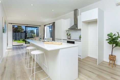 Photo of property in 10 Grey Warbler Road, Hobsonville, Auckland, 0616