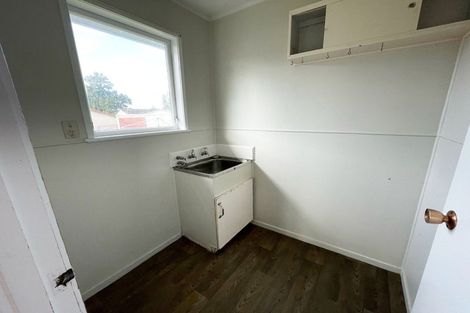 Photo of property in 100 Hillcrest Road, Papatoetoe, Auckland, 2025