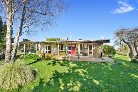 Photo of property in 92 Rahui Road, Otaki, 5512