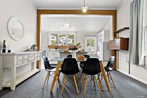 Photo of property in 26 Tanera Crescent, Brooklyn, Wellington, 6021