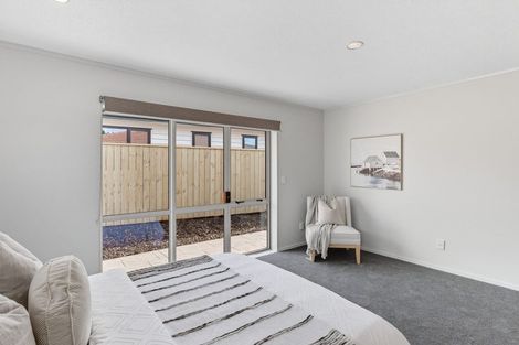 Photo of property in 2 Leigh Place, Paraparaumu Beach, Paraparaumu, 5032