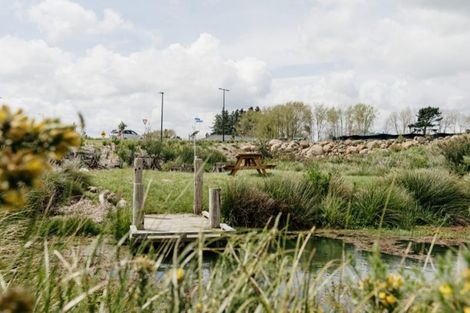 Photo of property in 26 Metoriti Crescent, Karaka, 2124