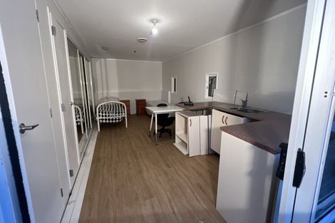 Photo of property in 22 Orion Place, Hillcrest, Auckland, 0627