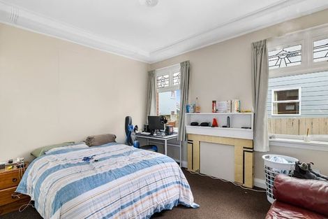 Photo of property in 123 Harbour Terrace, North Dunedin, Dunedin, 9016