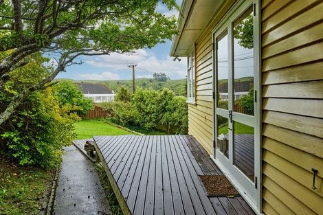 Photo of property in 17 Chew Place, Ranui, Porirua, 5024