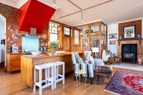 Photo of property in 247 Ravensbourne Road, Ravensbourne, Dunedin, 9022