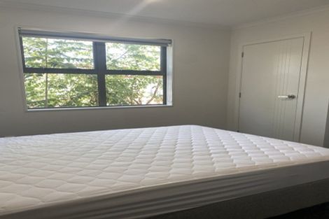 Photo of property in 2/29 May Street, Hamilton East, Hamilton, 3216