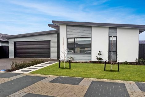 Photo of property in 18 Orchiston Way, Lincoln, 7608