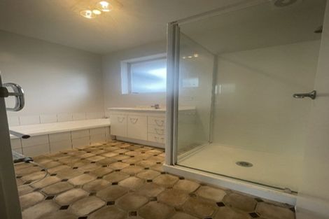 Photo of property in 10 Kydd Lane, Hornby, Christchurch, 8042