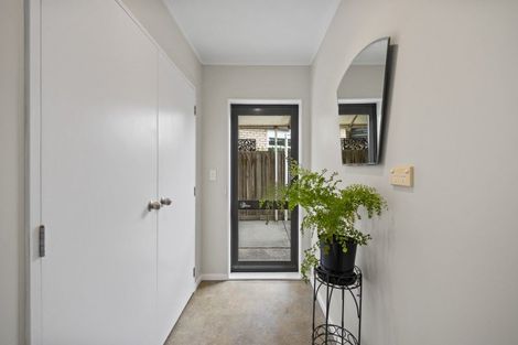 Photo of property in 11a Ross Crescent, Orewa, 0931