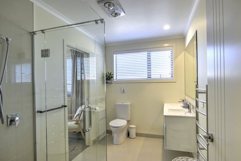 Photo of property in 3 Hereford Drive, Carterton, 5713