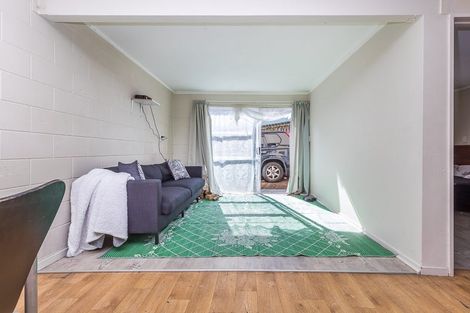 Photo of property in 2/29 Earlsworth Road, Mangere East, Auckland, 2024