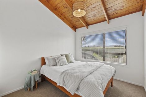 Photo of property in 2 Awatea Street, Mangawhai Heads, Mangawhai, 0505