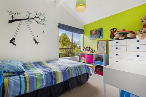 Photo of property in 2/28 Marina Road, Torbay, Auckland, 0630
