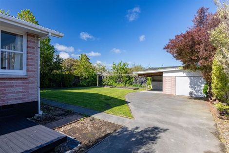 Photo of property in 13 Yeovil Place, St Albans, Christchurch, 8052