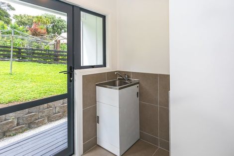 Photo of property in 27 Taurua Place, Coromandel, 3506