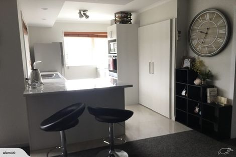 Photo of property in 325 Main South Road, Hornby, Christchurch, 8042