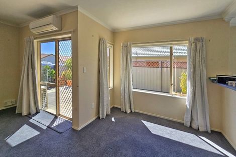 Photo of property in 12 Caulfield Place, Taradale, Napier, 4112