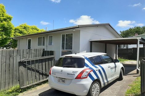 Photo of property in 2/31 Nearco Street, Randwick Park, Auckland, 2105