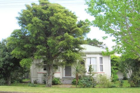 Photo of property in 5 Solander Street, Tolaga Bay, 4077