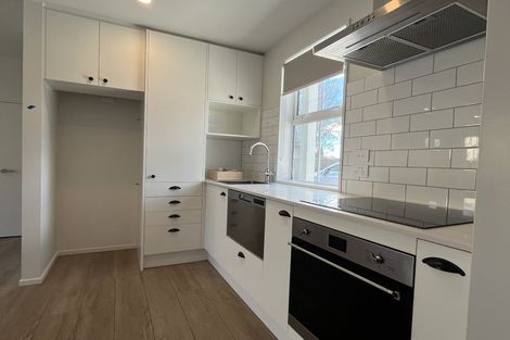 Photo of property in 3/63 Hills Road, Edgeware, Christchurch, 8013