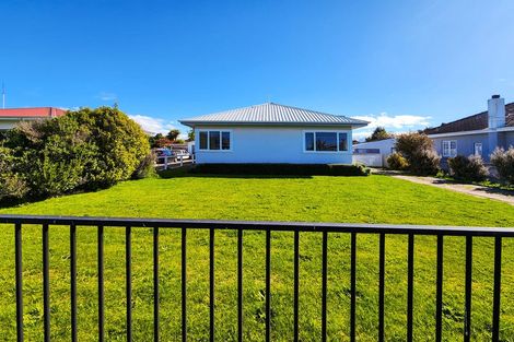 Photo of property in 215 Mayfair Avenue, Mayfair, Hastings, 4122