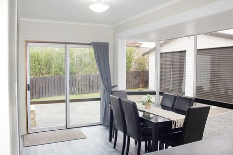 Photo of property in 28 Bickerstaffe Road, Maungaturoto, 0520