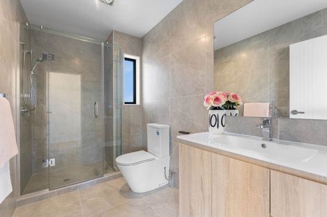 Photo of property in 118c Mount Smart Road, Onehunga, Auckland, 1061