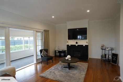 Photo of property in 324 College Street, West End, Palmerston North, 4410