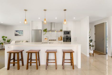 Photo of property in 30 Kuru Place, Papamoa, 3118