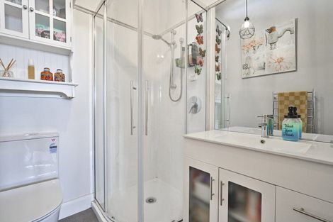 Photo of property in 411 Lascelles Street, Saint Leonards, Hastings, 4120