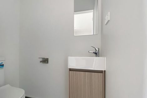 Photo of property in 27 Tukari Lane, Mangere Bridge, Auckland, 2022