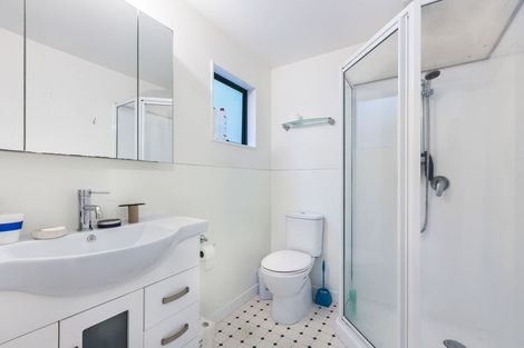 Photo of property in 76 Tilley Road, Paekakariki, 5034