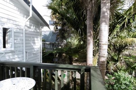 Photo of property in 2 Charles Street, Te Kamo, Whangarei, 0112