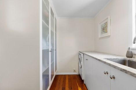 Photo of property in 10 Argyle Avenue, Takaro, Palmerston North, 4410