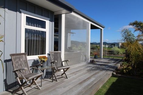 Photo of property in 429 Matarangi Drive, Matarangi, Whitianga, 3592