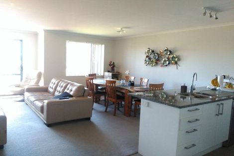 Photo of property in 146d Glengarry Road, Glen Eden, Auckland, 0602