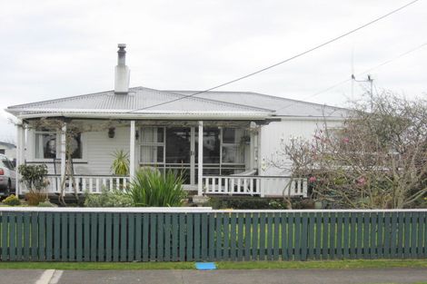 Photo of property in 16 Norfolk Street, Levin, 5510