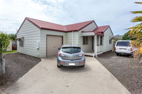 Photo of property in 15 Cholmondeley Crescent, Whitianga, 3510