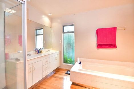 Photo of property in 68 Brixton Road, Manly, Whangaparaoa, 0930