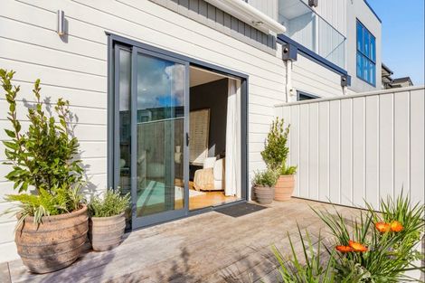 Photo of property in 3 Walter Merton Road, Hobsonville, Auckland, 0616