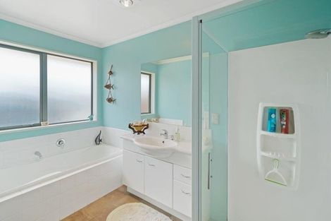 Photo of property in 15a Meadow Street, Kaiapoi, 7630