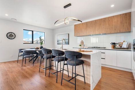 Photo of property in 25 Baumea Rise, Massey, Auckland, 0614