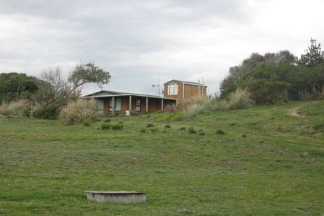 Photo of property in 20 Takitimu Street, Waitarere Beach, Levin, 5510