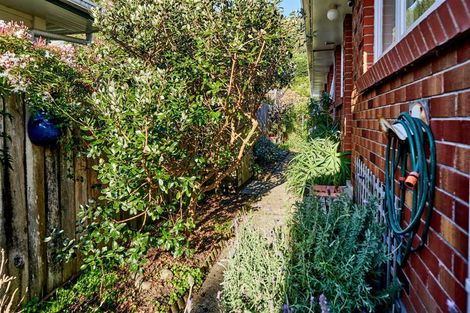 Photo of property in 417 Muritai Road, Eastbourne, Lower Hutt, 5013