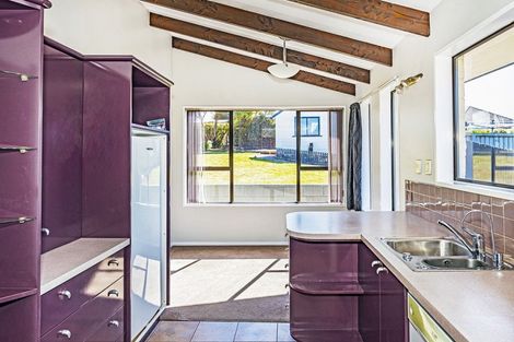 Photo of property in 9 Perth Street, South Hill, Oamaru, 9400