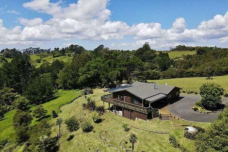 Photo of property in 394a Wairere Road, Waitakere, Auckland, 0782