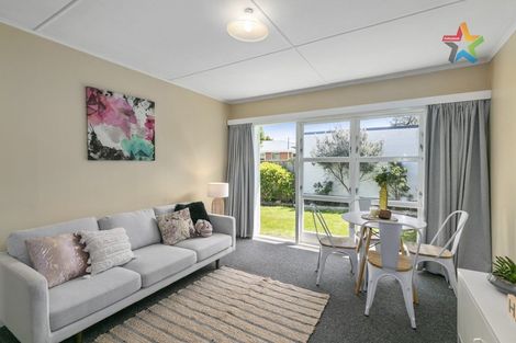 Photo of property in 1/1079 High Street, Taita, Lower Hutt, 5011