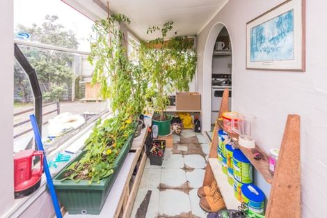 Photo of property in 150 Karaka Street, Castlecliff, Whanganui, 4501