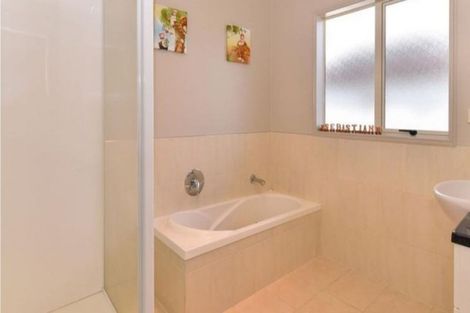 Photo of property in 9 Brechin Place, Wattle Downs, Auckland, 2103